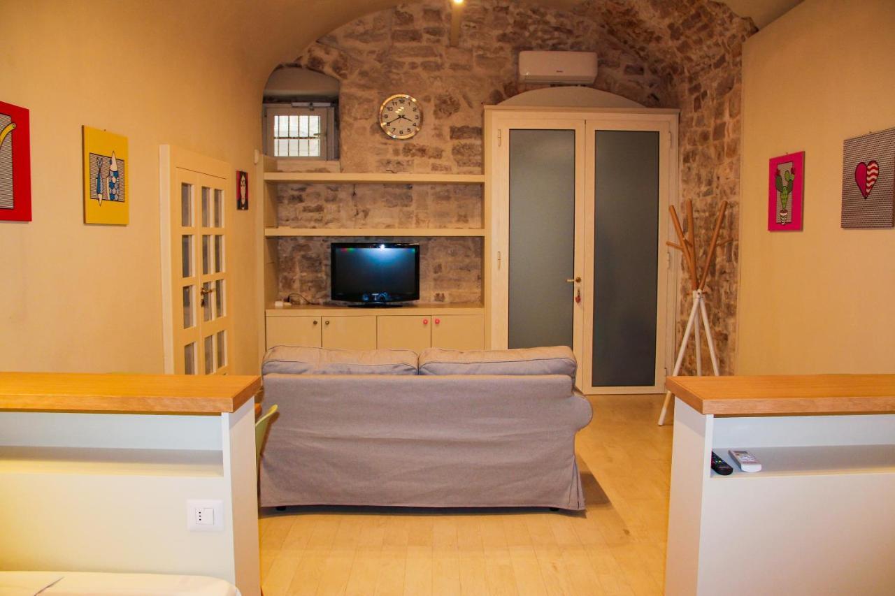 Bed and Breakfast Al Civico 18 Molfetta Exterior foto